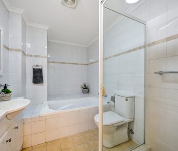 HUGE ONE BEDDER. ABSOLUTE CONVENIENCE - Photo 4