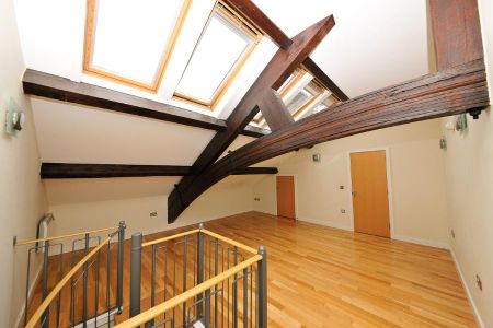 2 bedroom flat to rent - Photo 4