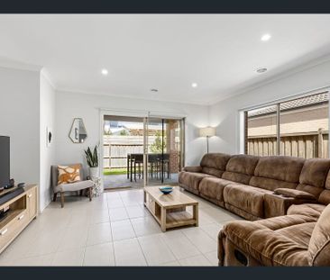 24 Glider St, Mount Duneed - Photo 2