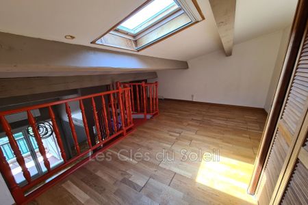 Location appartement studio 30 m² Bandol - Photo 2