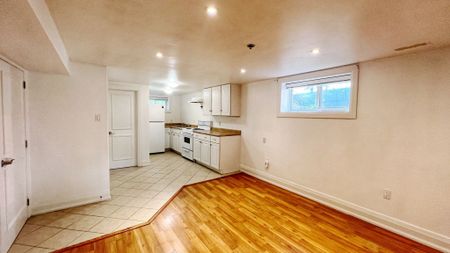 For Lease - 32 Collins Crescent Unit# Lower, Aurora, Ontario - Photo 3