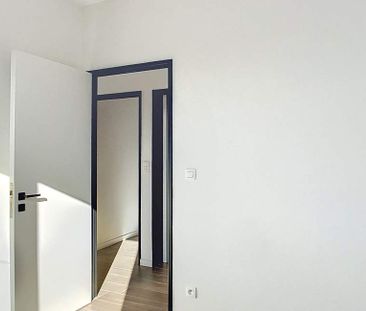Appartement te huur in Beveren-Waas voor € 1.100 met 3 slaapkamers - Foto 4