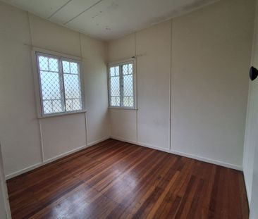 Prime Location in Heart of Lawnton - Photo 3