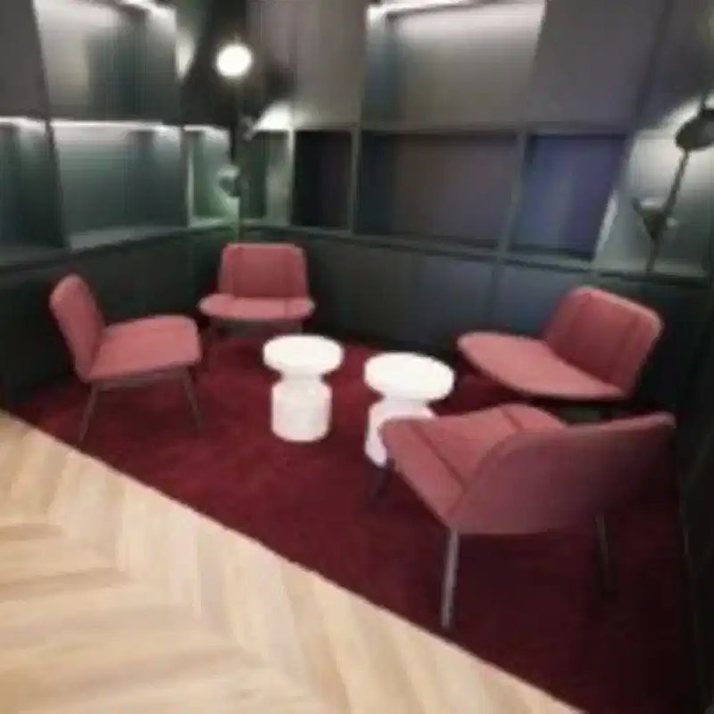 Gold En Suite (Lower Floors) - Photo 1