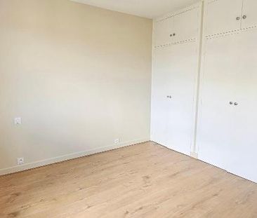 Location Appartement 2 pièces 48m² BRIVE LA GAILLARDE 19100 - Photo 2