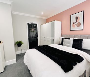BEDROOM 4 – SMALL DOUBLE OFF SUITE - Photo 2