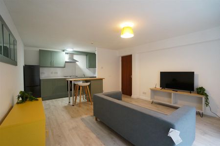 Flat 2, Ebenezer Chapel York Place - Photo 2