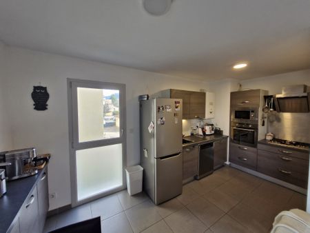 Location Appartement 3 pièces 69m² VIENNE 38200 - Photo 5