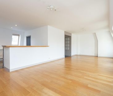 location Appartement T4 DE 125m² À PARIS - Photo 1