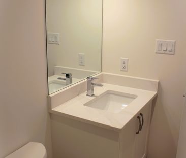 For Lease - 8 Sayers Lane Unit# 15, Richmond Hill, Ontario - Photo 4