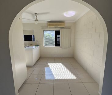 3 BEDROOM HOME IN A GREAT LOCATION - Photo 3