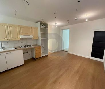 Location Appartement 2 pièces 32m² CASTELLAR 06500 - Photo 1