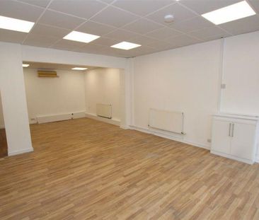 Property to rent - Photo 2