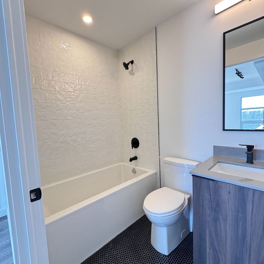 For Lease - 1635 MILITARY Trail Unit# 426, Toronto, Ontario - Photo 1