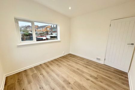 St. Elizabeths Avenue - Photo 2