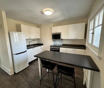 Cozy Loft-Style 1 Bed Apartment on Owen St. — Loft - Photo 5