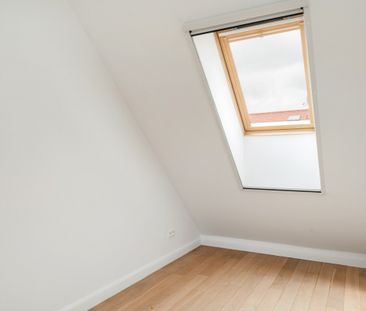 Wygodny segment z ogródkiem - Zdjęcie 1