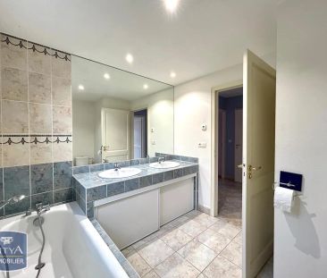 Appartement à louer 4 pièces 104.89m² - Photo 4