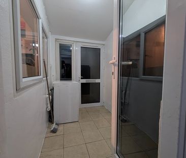 1 Bed Terraced House, Skeltons Lane, E10 - Photo 4