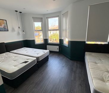 Room in a Shared House, St Ann's Road, N15 - Photo 4