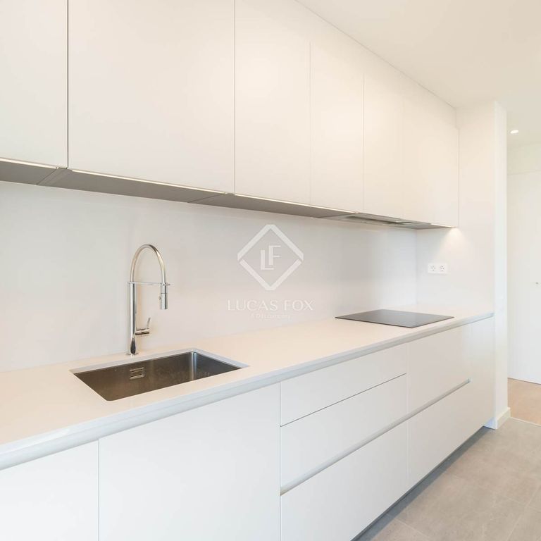 2 bedroom luxury Apartment for rent in Castelldefels, Spain - Photo 1