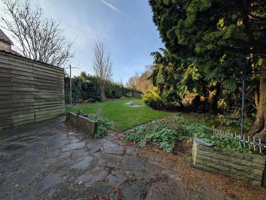 2 bedroom semi-detached bungalow to rent - Photo 1