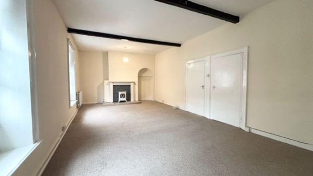 3 bedroom maisonette to rent - Photo 1