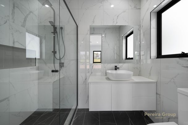 Luxury Home - Photo 1