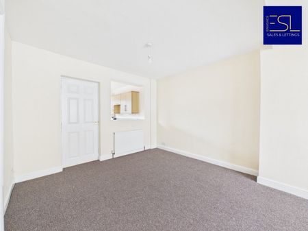 Farndale Avenue, Holbrooks, Coventry - - Photo 4
