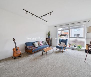 4 bedroom terraced house to rent - Photo 1