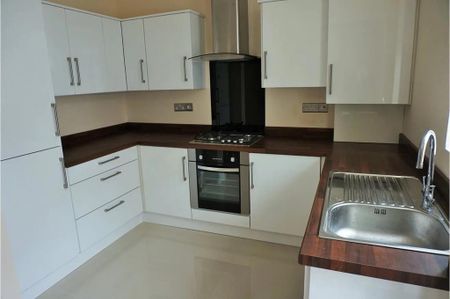 3 bedroom house to rent - Photo 3