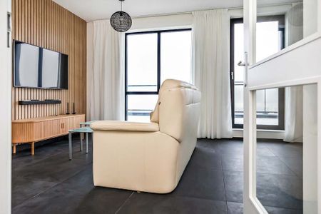 Dudokstraat - One Bedroom with Office - Photo 2