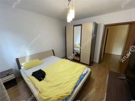 De inchiriat apartament cu 2 camere balcon si loc parcare in Selimbar - Photo 2
