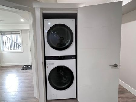 Suite in a Great Neighbourhood - Photo 3