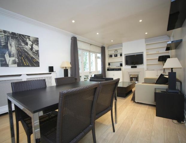 FAWCETT STREET, CHELSEA, SW10, London - Photo 1