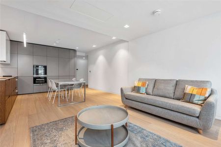 Abernethy House, 47 Bartholomew Close, London, EC1A 7BD - Photo 3