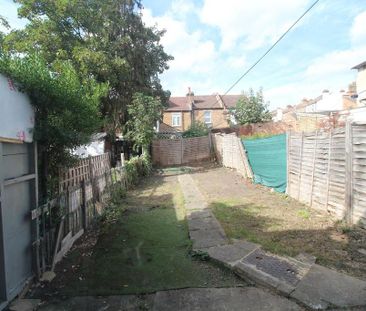 2 bedroom terraced house to rent - Photo 6