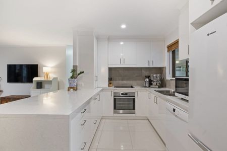 32, Sunnybay Drive, QLD, Birkdale - Photo 3