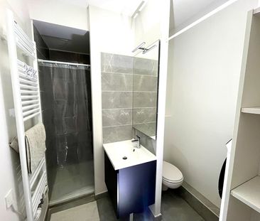 Location Appartement 2 pièces 42m² - Photo 6