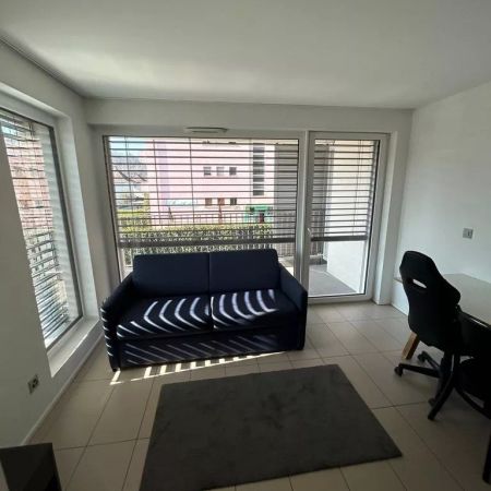 Studio meublé au 1er étage - Photo 3