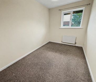 Studley Knapp, Walnut Tree, Milton Keynes, MK7 - Photo 1