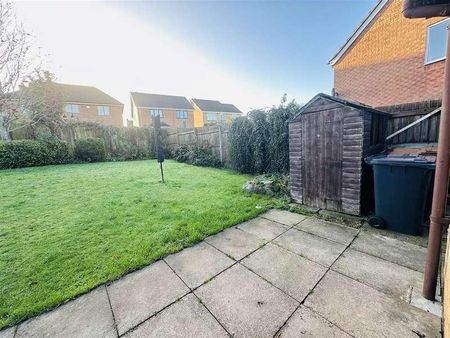 Churchdale Close, Nuneaton, CV10 - Photo 4