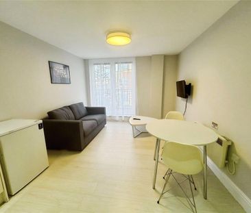 1 bedroom flat to rent - Photo 4