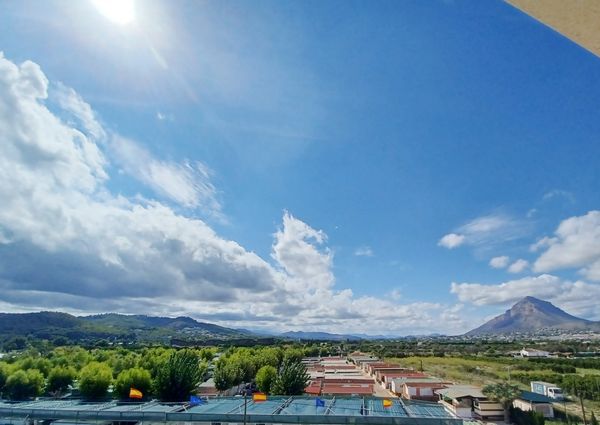 LONG TERM RENTAL. 3 bedroom penthouse apartment for rent with large own large terrace