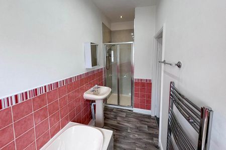 2 bedroom terraced house to rent - Photo 3