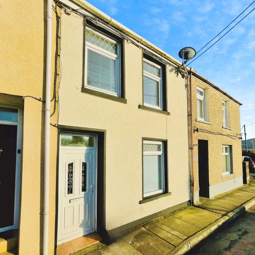 Kimberley Terrace, Georgetown, TREDEGAR - Photo 1