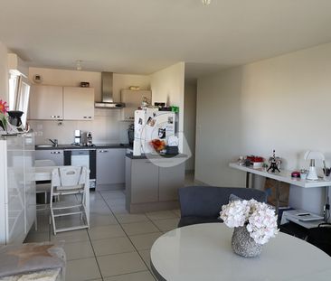 Location Appartement 3 pièces 66m² - Photo 2