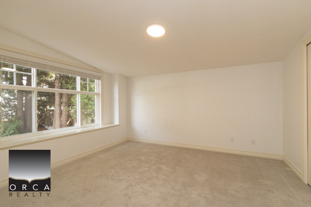 715 Crystal Court, North Vancouver (UPPER) - Photo 5