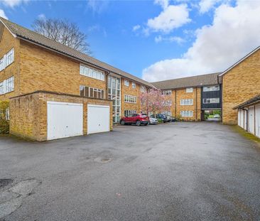 Kingswood Court, Woking, Surrey, GU21 - Photo 6