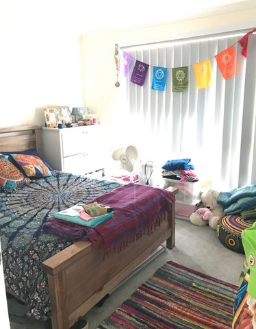 2 bedroom unit in Glenroy - Photo 2